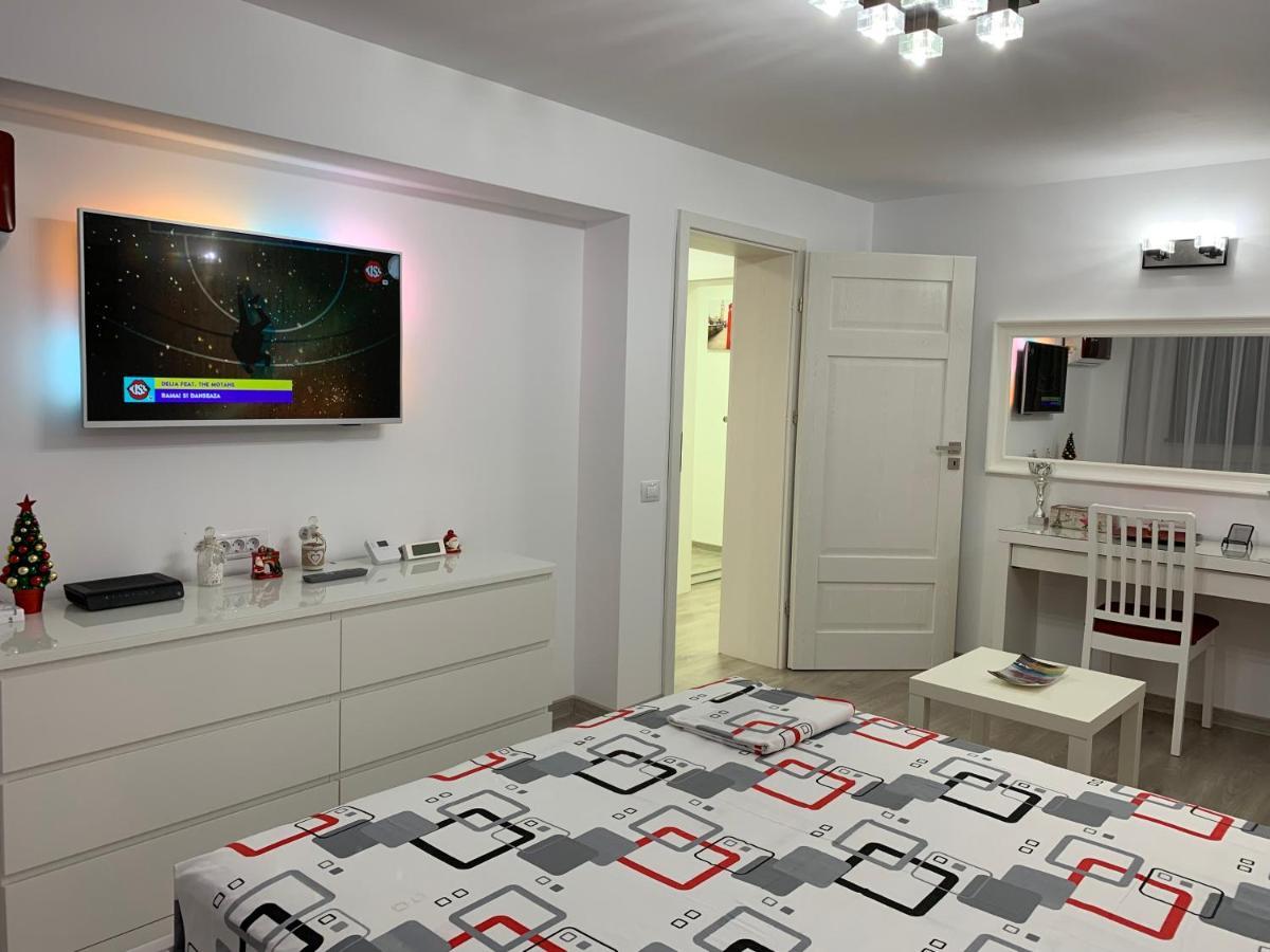 Mery Apartment Галац Экстерьер фото