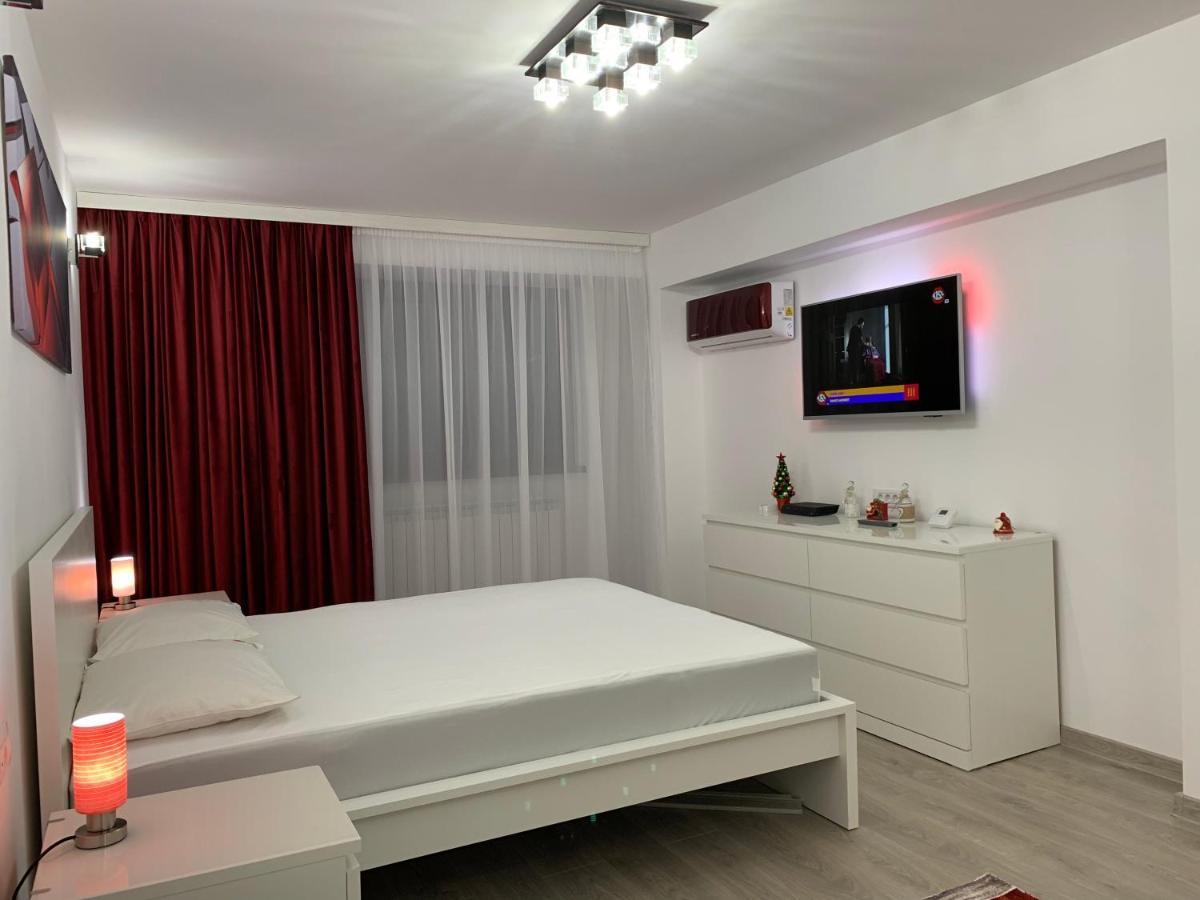 Mery Apartment Галац Экстерьер фото