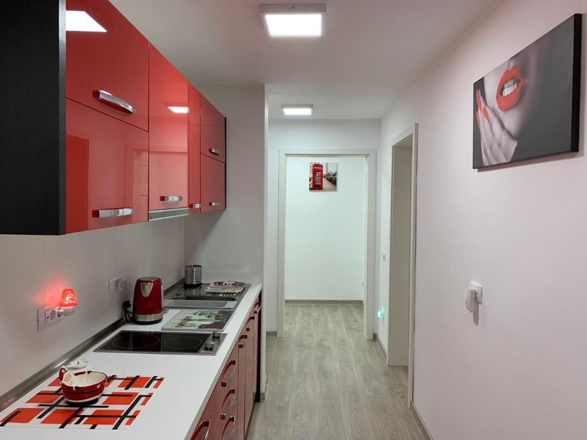 Mery Apartment Галац Экстерьер фото
