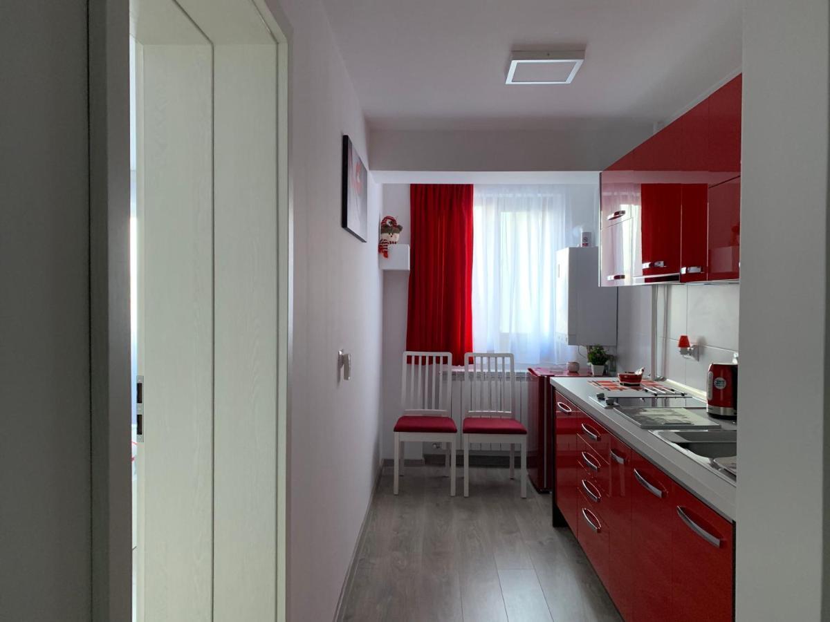 Mery Apartment Галац Экстерьер фото