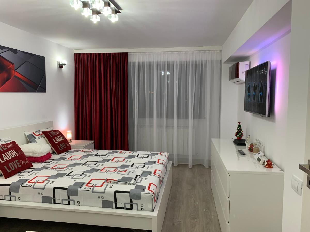 Mery Apartment Галац Экстерьер фото