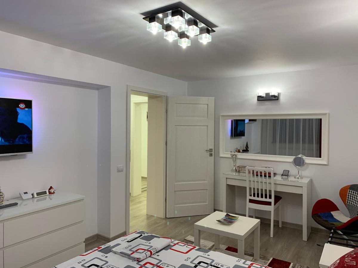Mery Apartment Галац Экстерьер фото