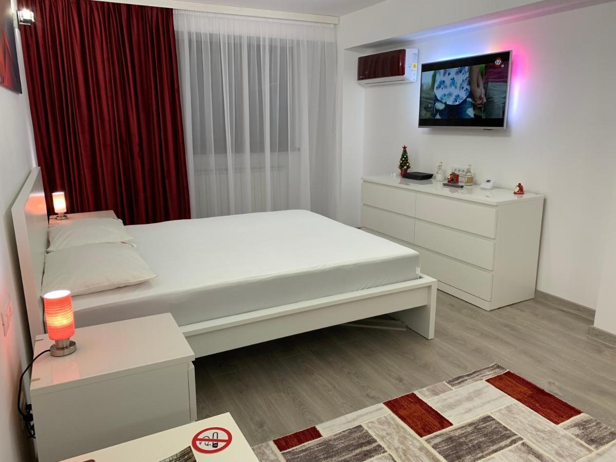 Mery Apartment Галац Экстерьер фото